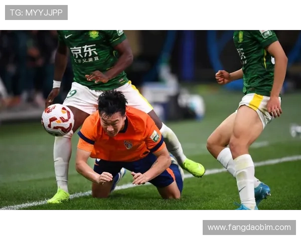 里文对阵香港富力的精彩较量揭示了中超球队的实力与未来发展潜力